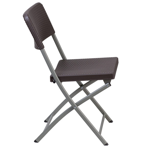 Looking for brown folding chairs in  Orlando?