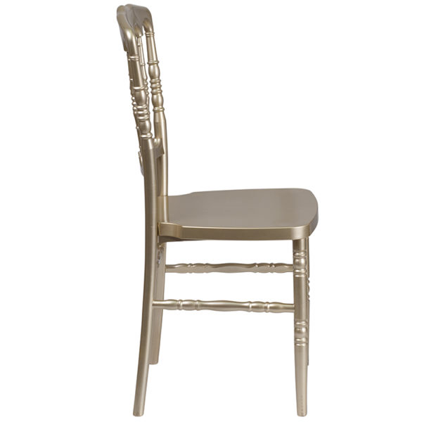 Looking for gold chiavari chairs near  Kissimmee at Capital Office Furniture?
